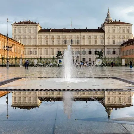 Centro-porta Nuova Moderno Loft Con Patio E Wifi Torino